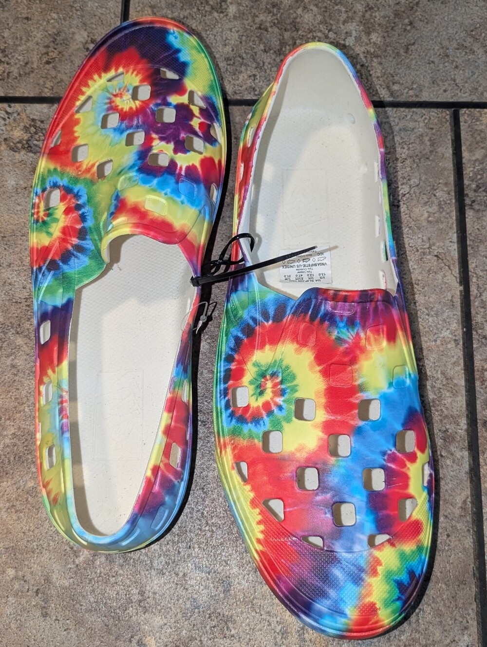 Vans Tie Dye Slip On Treks Men's 13 New With Tags